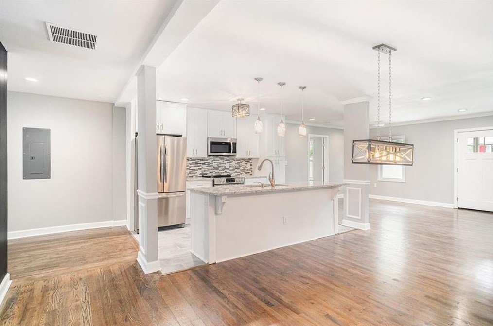 2765 Wedgewood Ter, Decatur GA  30032-5520 exterior