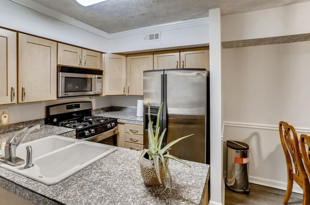 1957 Brian Way, Decatur GA  30033-3817 exterior