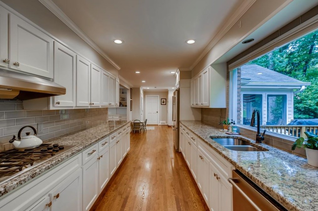 5491 Trowbridge Dr, Atlanta GA  30338-3631 exterior