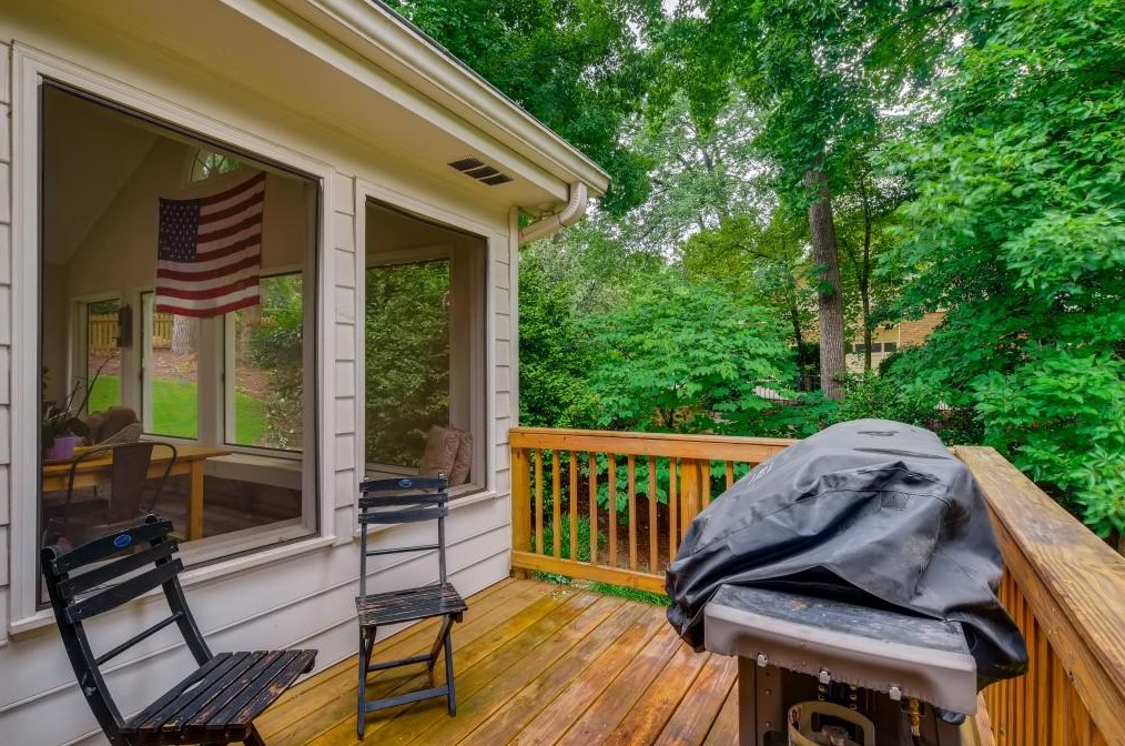 5491 Trowbridge Dr, Atlanta GA  30338-3631 exterior