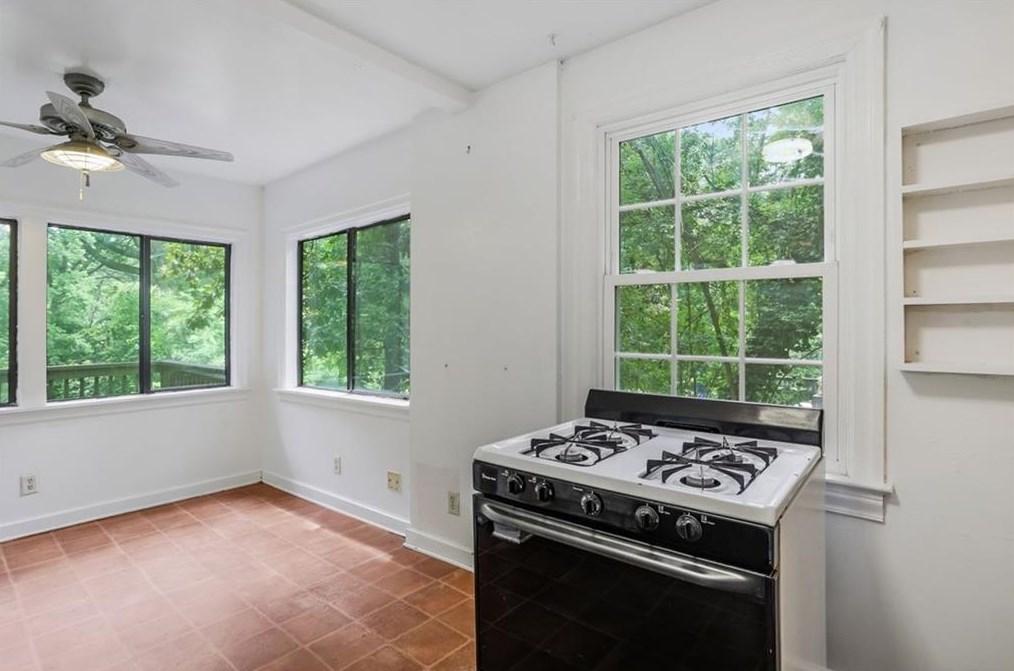 584 Warwick St, Atlanta GA  30316-1828 exterior