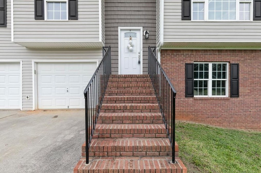 12 Shiloh Church, Taylorsville, GA 30178