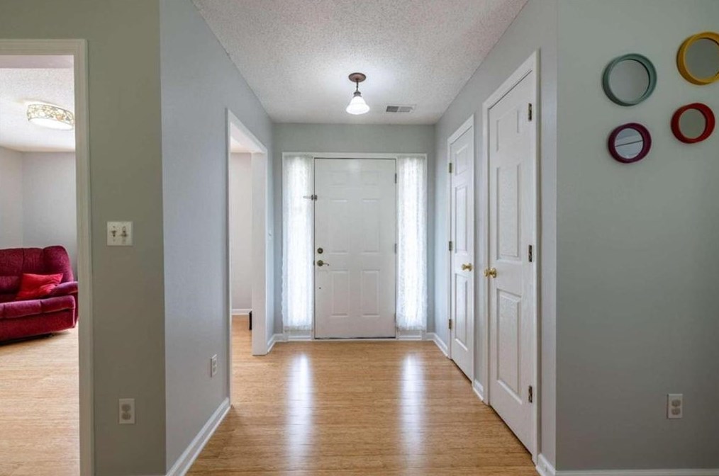 170 Crabtree Dr, Tunnel Hill, GA 30755