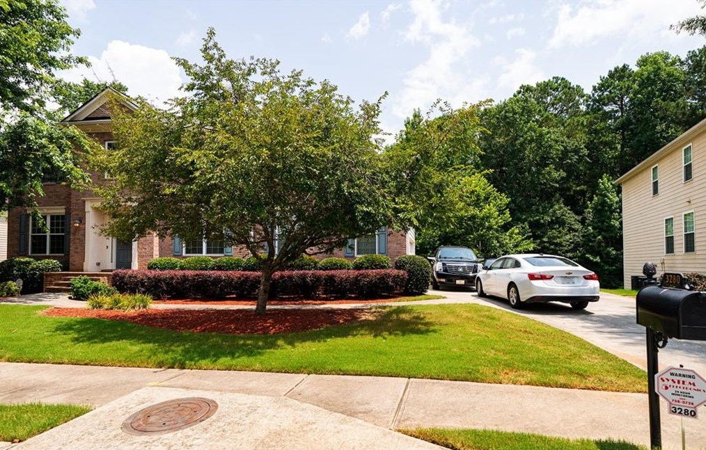 3280 Walnut Rdg, Atlanta, GA 30349-8745