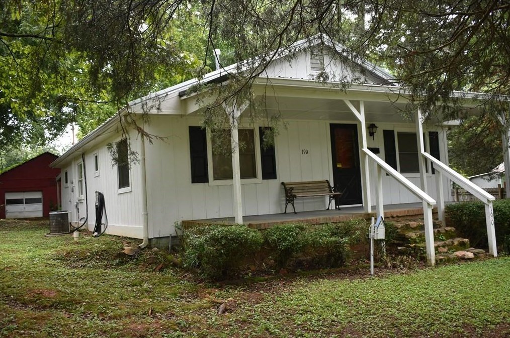 190 Carrollton St, Buchanan, GA 30113