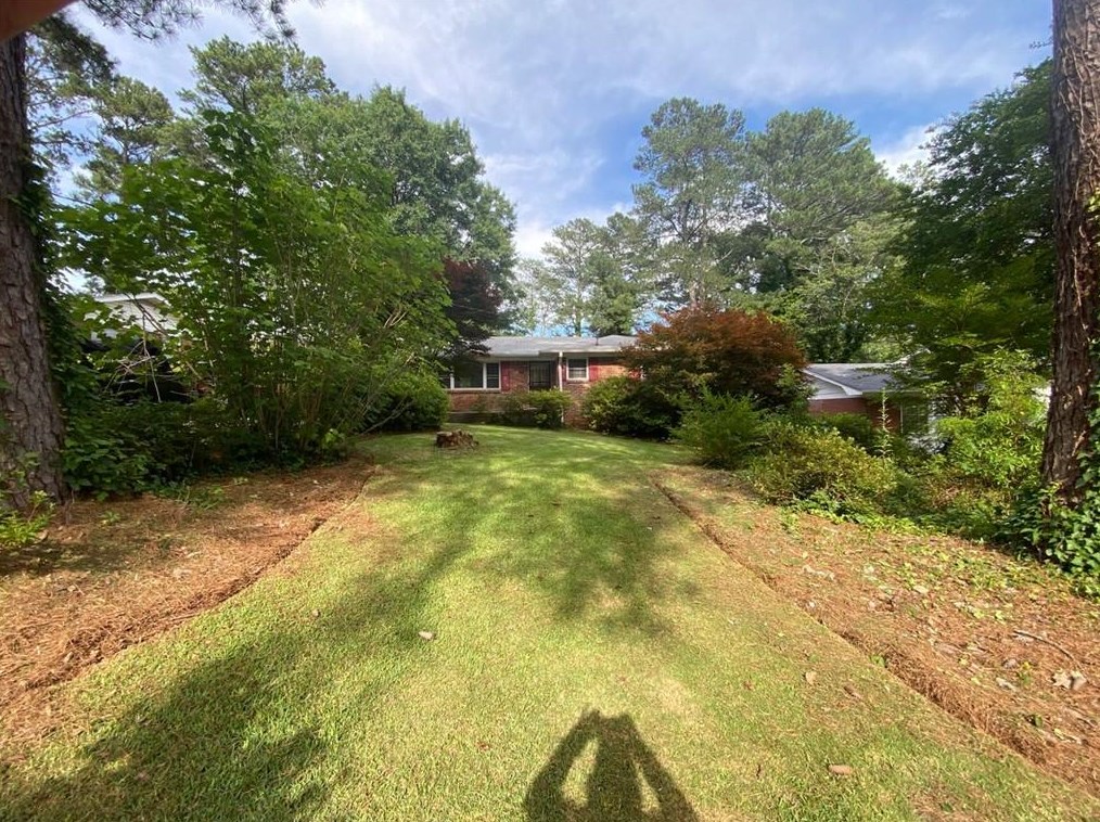 2160 Shamrock Dr, Decatur GA  30032-7138 exterior