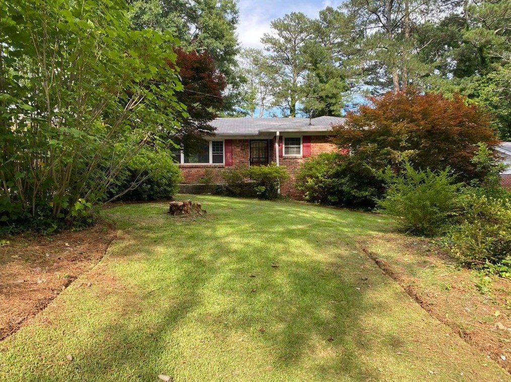 2160 Shamrock Dr, Decatur GA  30032-7138 exterior