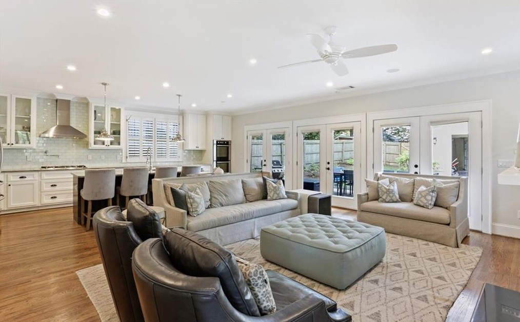 210 Drexel Ave, Decatur GA  30030-2838 exterior