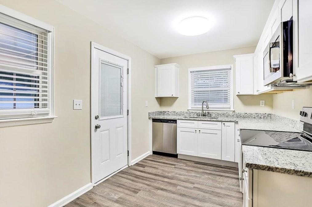 2877 Mcafee Rd, Decatur GA  30032-4248 exterior