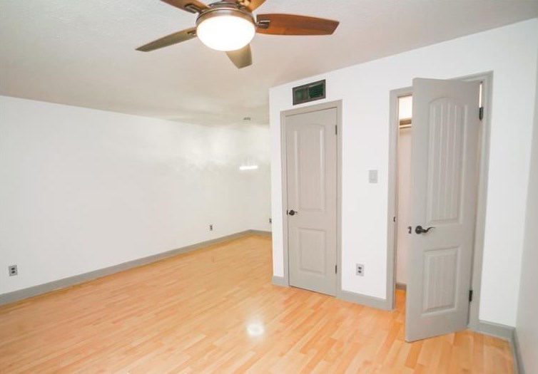 1133 Clairemont Ave, Decatur GA  30030-1226 exterior