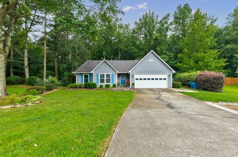 265 Jones Bridge Place Cir, Alpharetta, GA 30022-7382