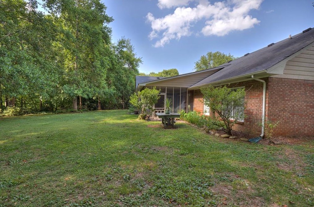11 Cliffhanger Pointe, Euharlee, GA 30120-6079