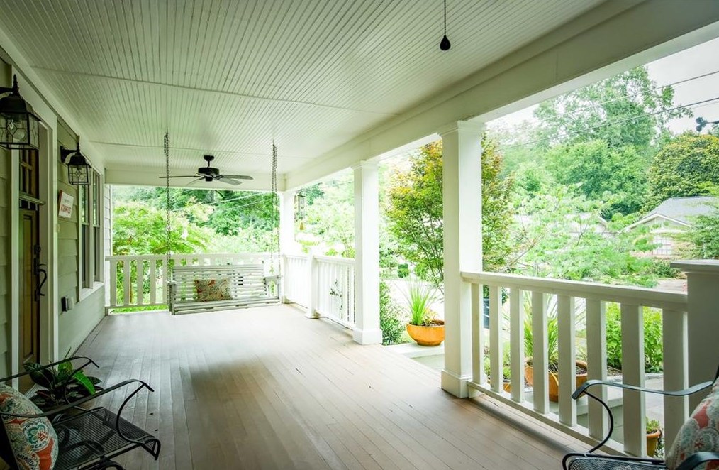 98 Rockyford Rd, Atlanta GA  30317-1343 exterior