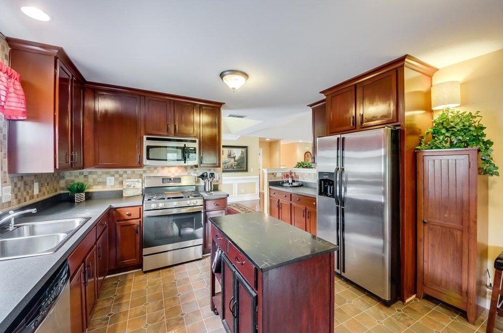 412 Fortune Way, Dallas GA  30157-7493 exterior