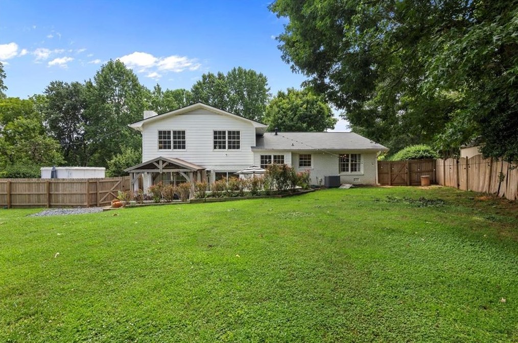 2540 Windwood Ct, Atlanta GA  30360-1444 exterior