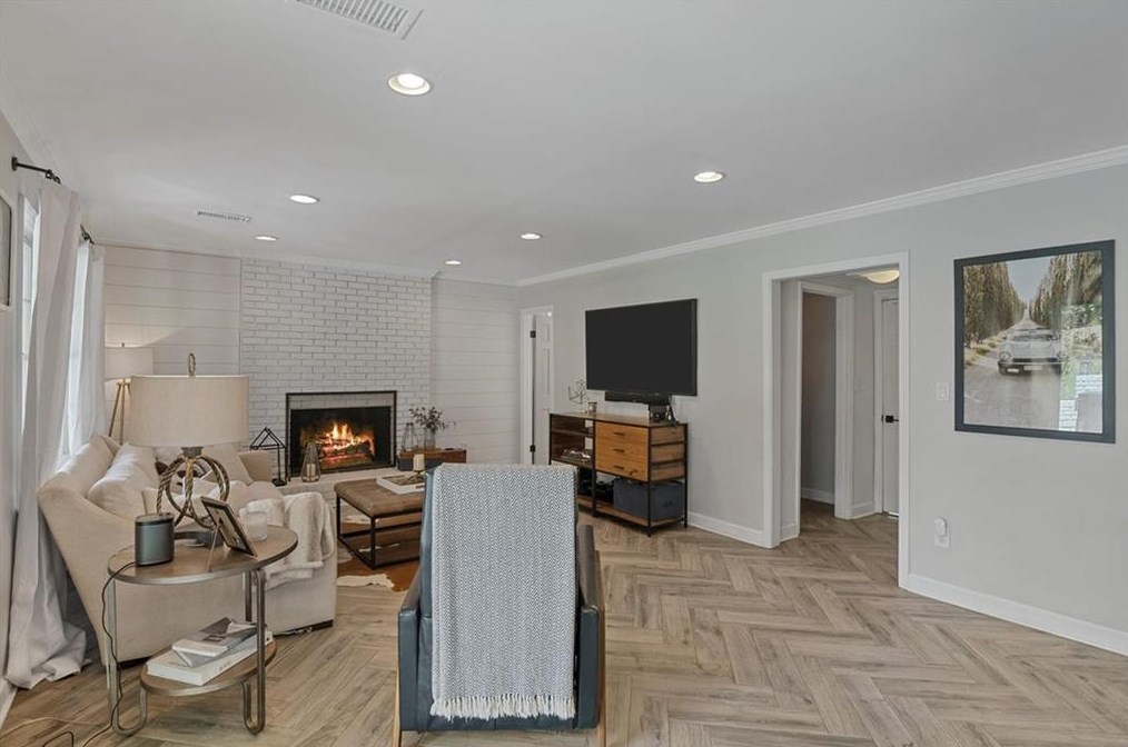 2540 Windwood Ct, Atlanta GA  30360-1444 exterior