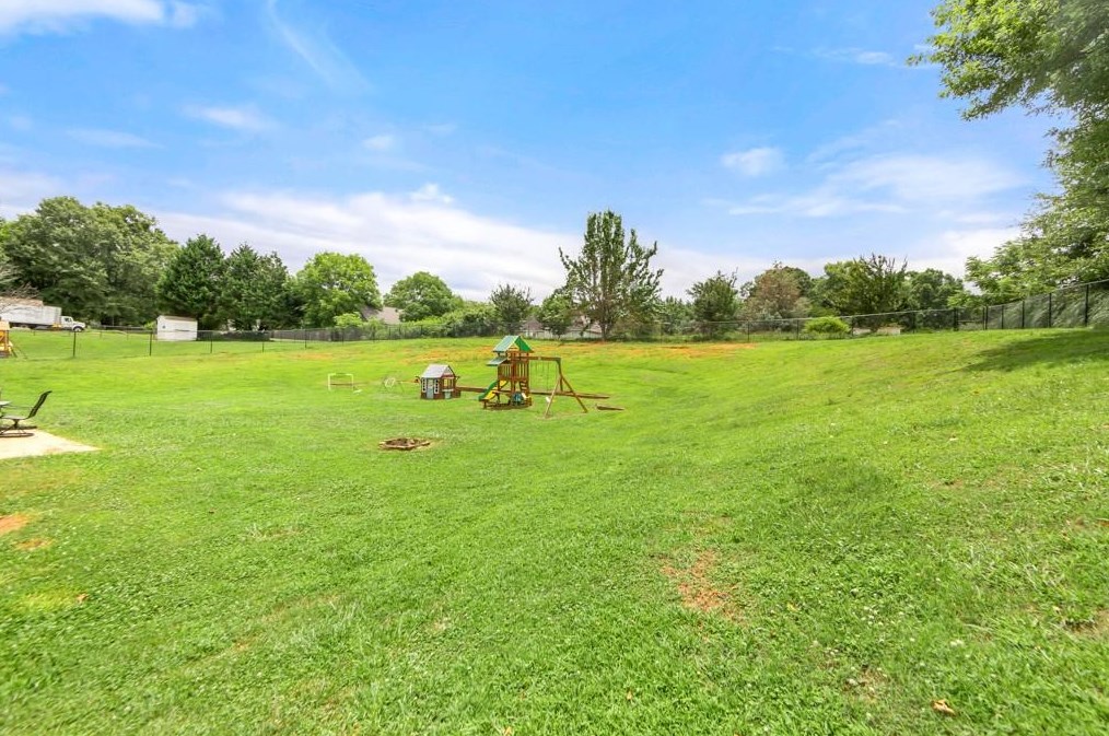 5609 Tranquility Dr, Braselton, GA 30517