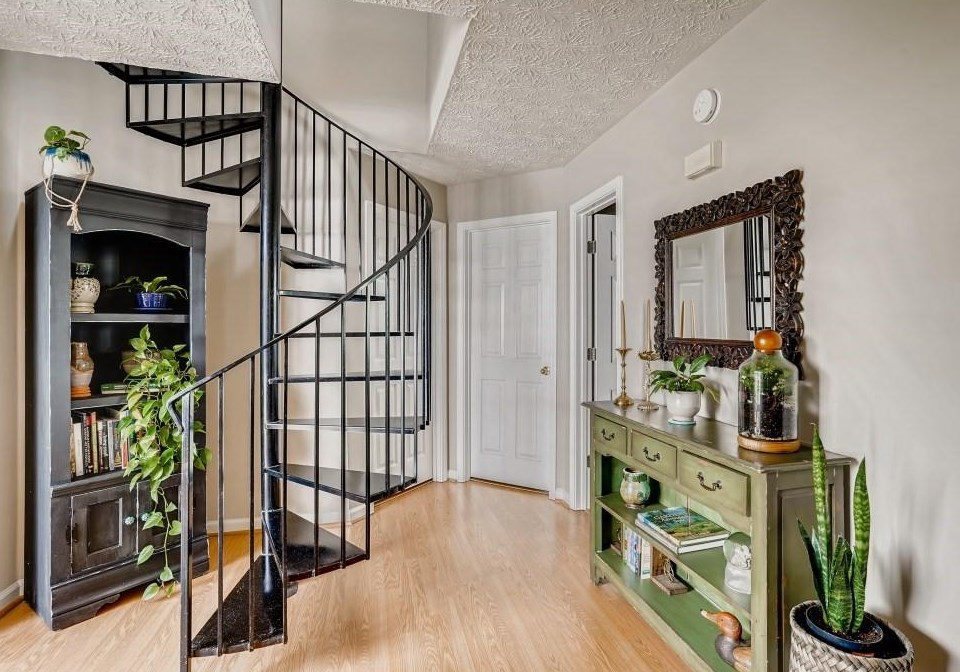 3282 Avensong Village Cir, Alpharetta GA  30004-7434 exterior