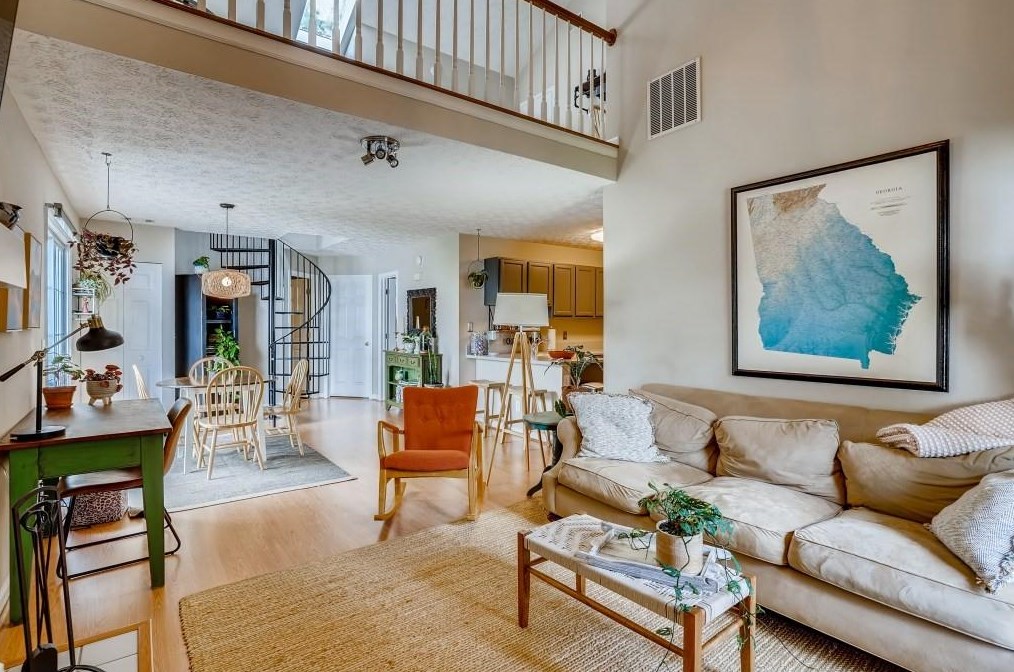 3282 Avensong Village Cir, Alpharetta GA  30004-7434 exterior