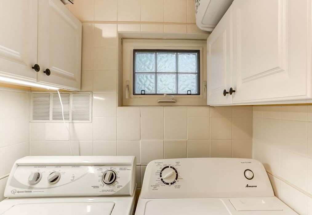 148 Mead Rd, Decatur GA  30030-3621 exterior