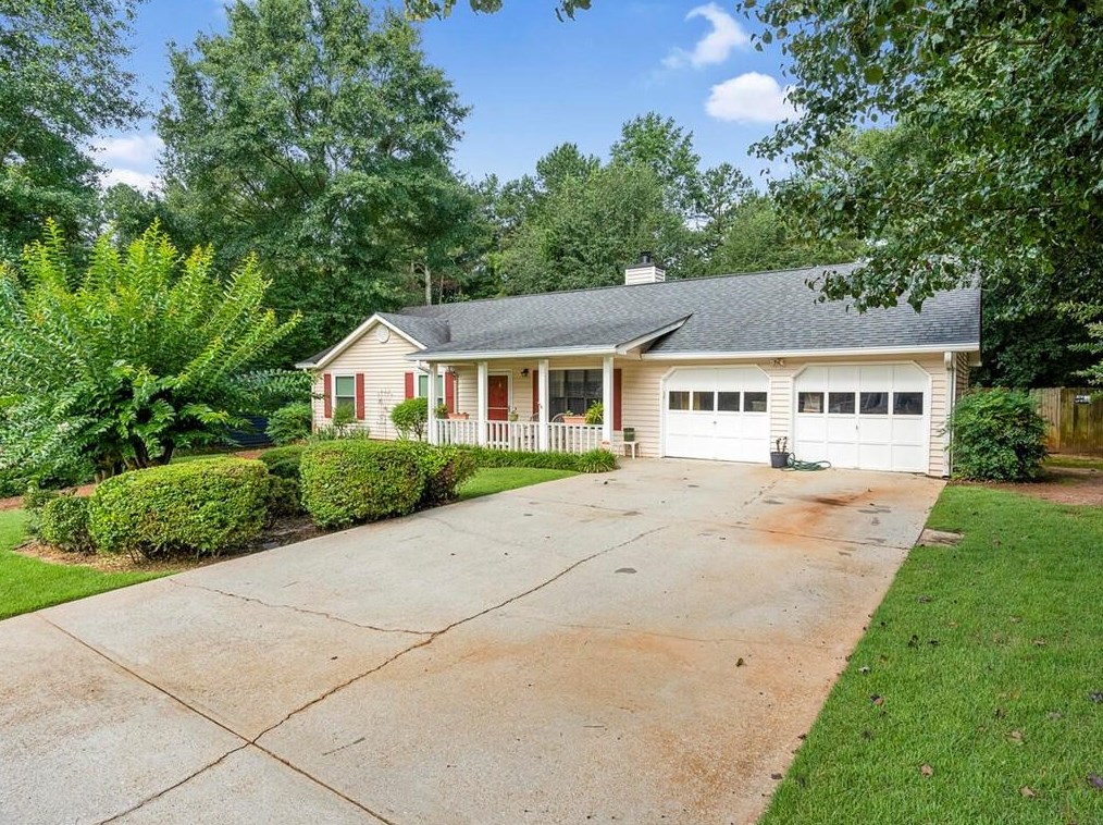 5338 Memorial Ln, Powder Springs, GA 30127-3400