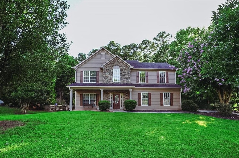2835 Superior Dr, Dacula, GA 30019-3432