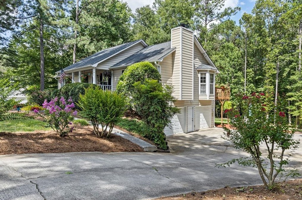 1029 Mein Mitchell Rd, Hiram, GA 30141