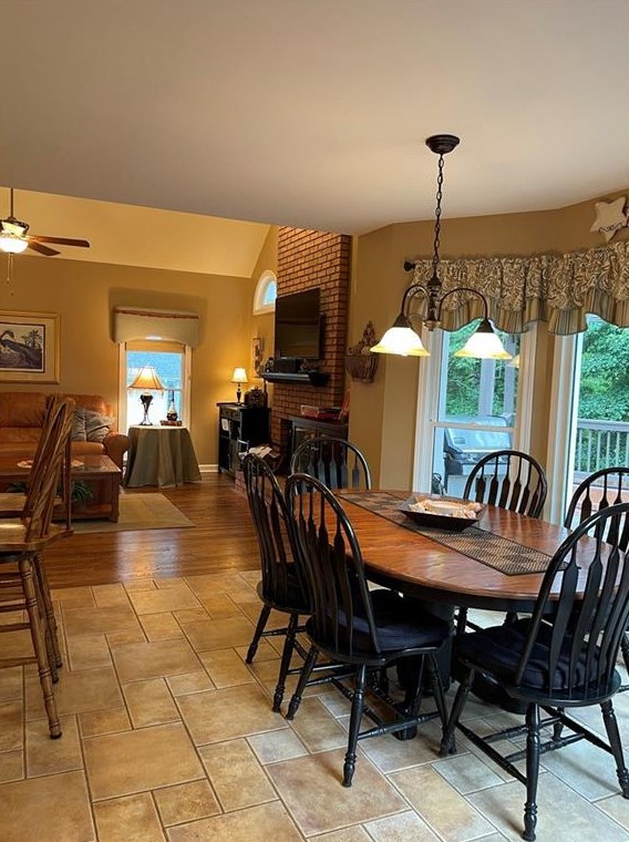 1620 Greystone Pl, Cumming, GA 30040-5133