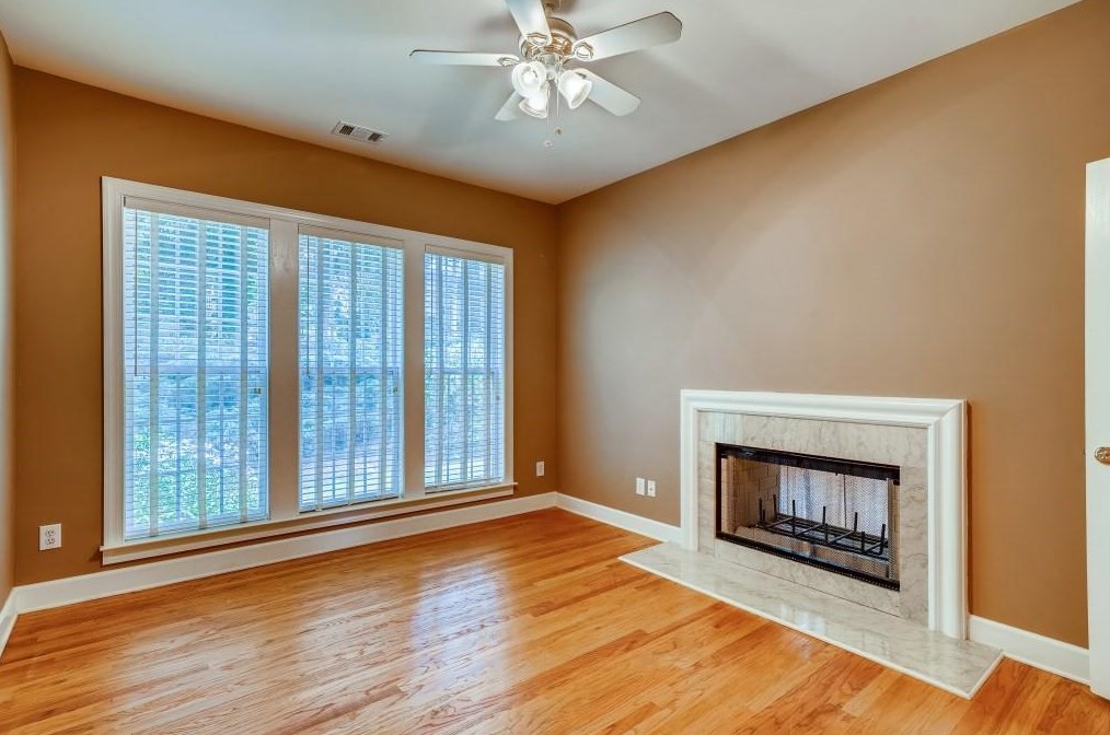 2065 Wrights Mill Cir, Atlanta GA  30324-2790 exterior
