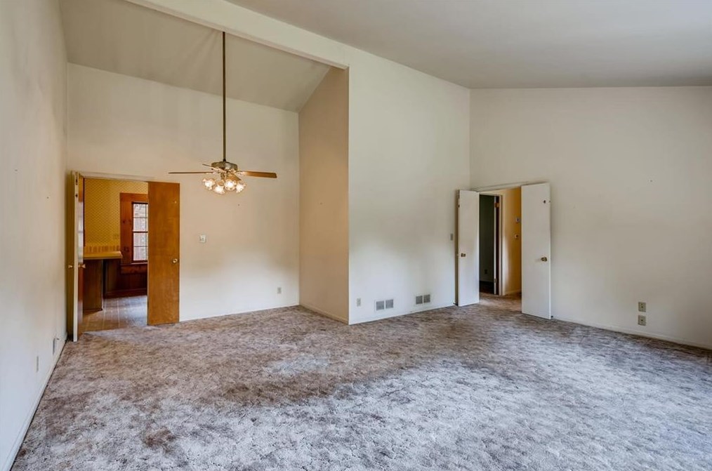 2907 Hillbrook Way, Decatur GA  30033-2427 exterior