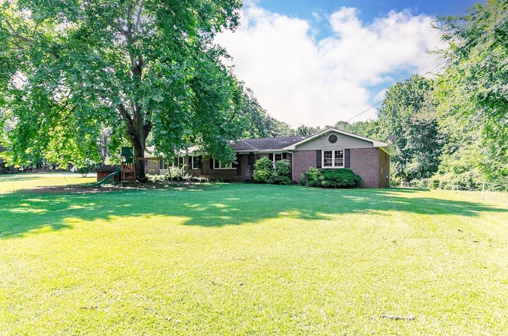 1168 Millers Mill Rd, Stockbridge, GA 30281