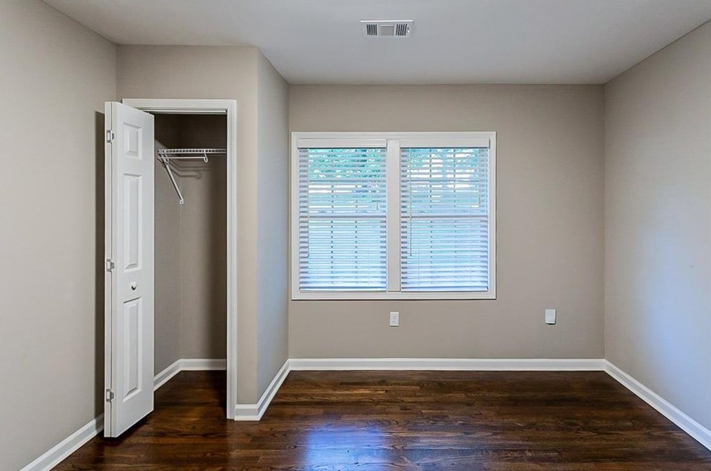 2127 Garden Cir, Decatur GA  30032-5314 exterior