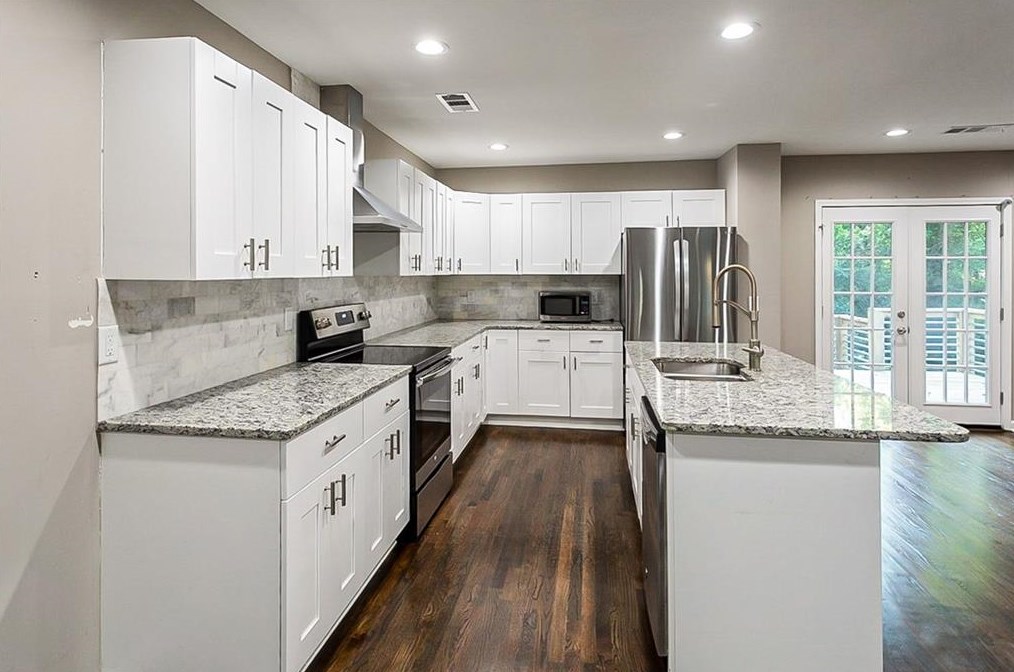 2127 Garden Cir, Decatur GA  30032-5314 exterior