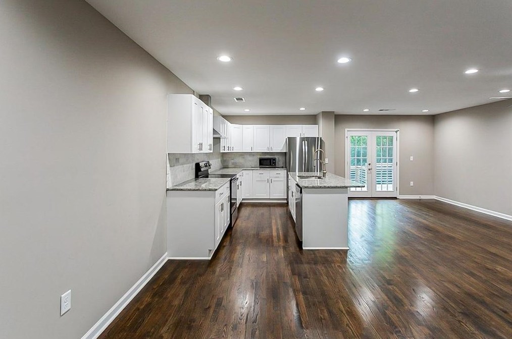 2127 Garden Cir, Decatur GA  30032-5314 exterior