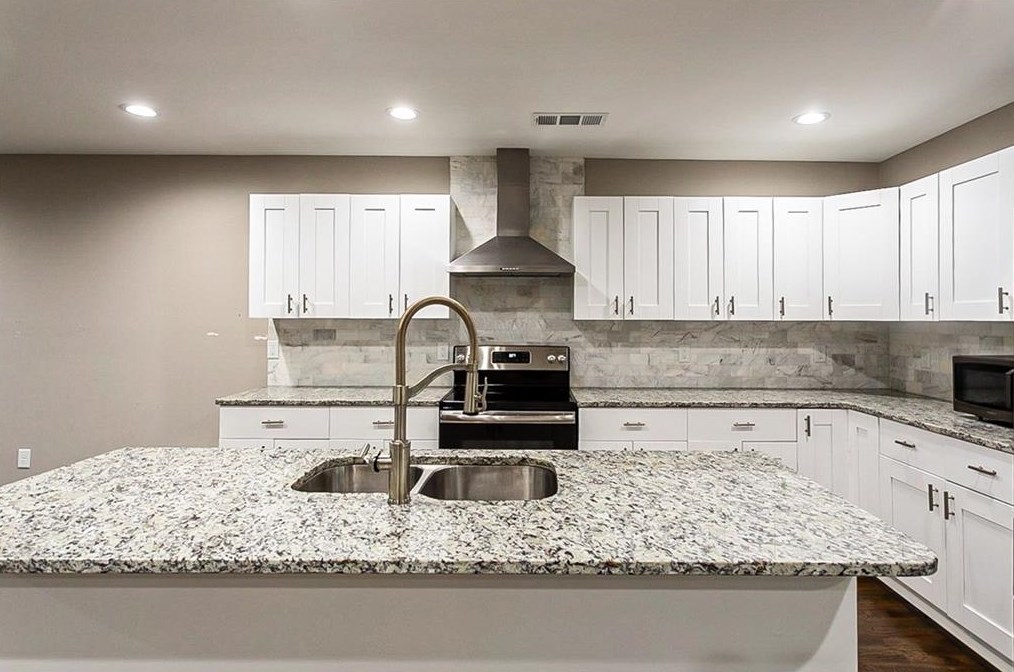 2127 Garden Cir, Decatur GA  30032-5314 exterior