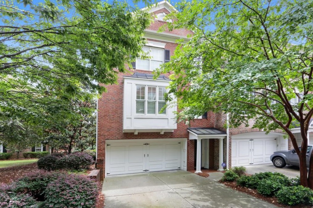 1701 Legacy Cove Ln, Roswell, GA 30075-8251