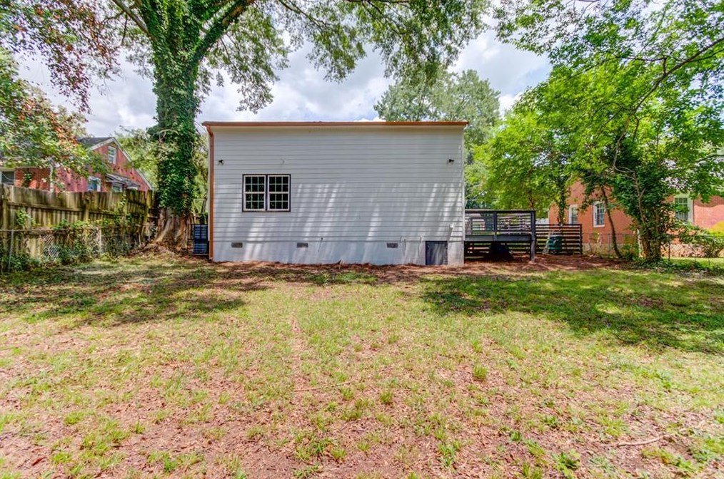 2023 Marco Dr, Decatur GA  30032-3933 exterior