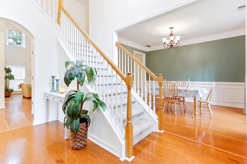 520 Weatherstone Ct, Alpharetta, GA 30009-6822