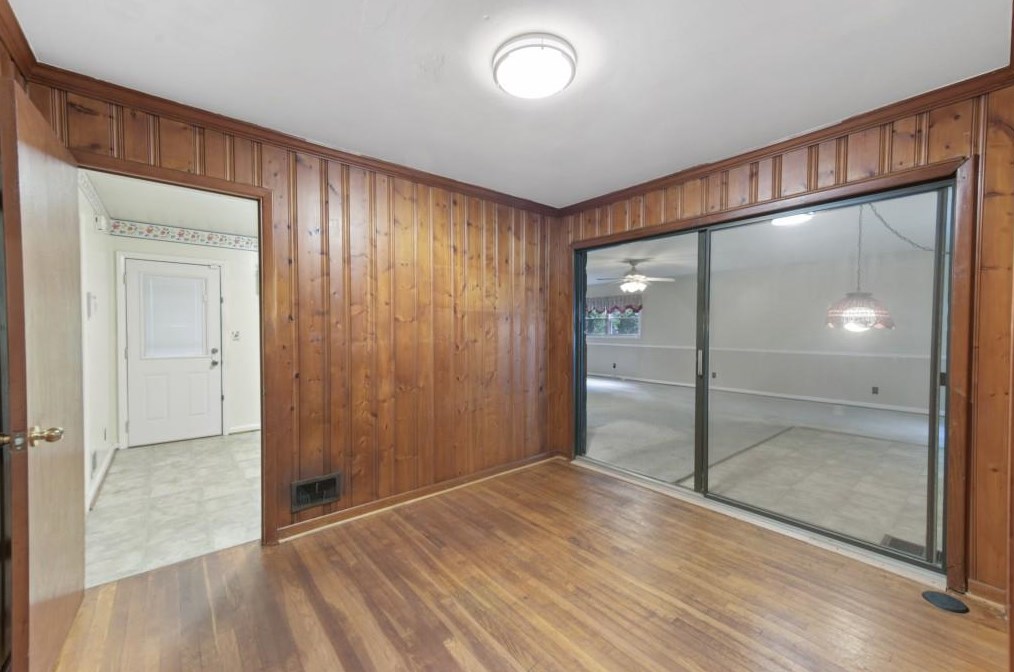 3387 Glensford Dr, Decatur GA  30032-4748 exterior