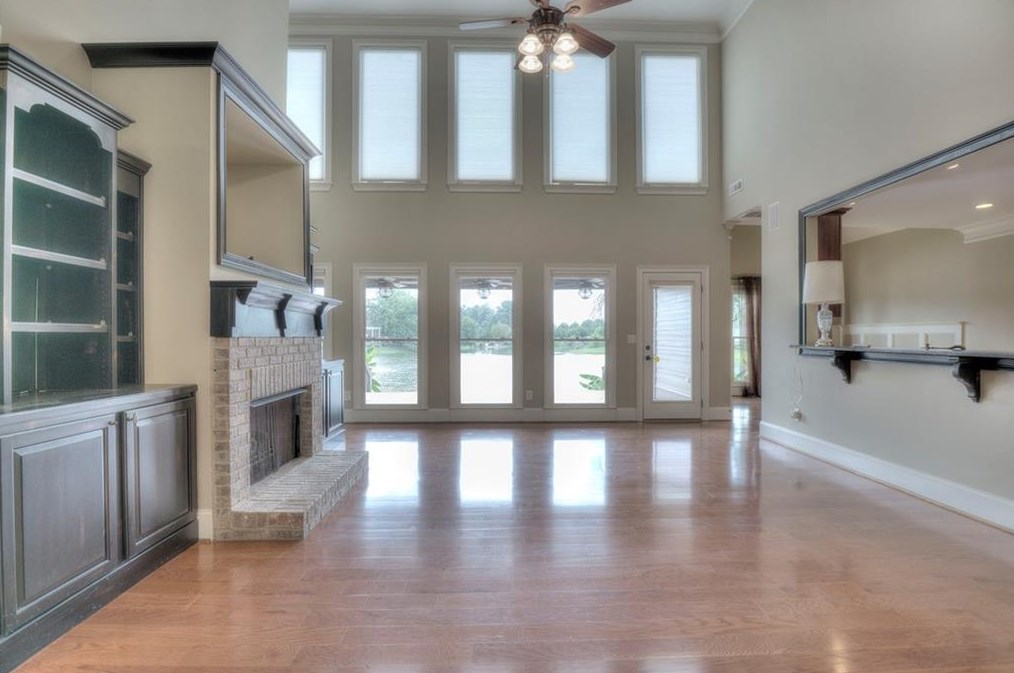 56 Lake Haven Dr, Euharlee, GA 30120-8469
