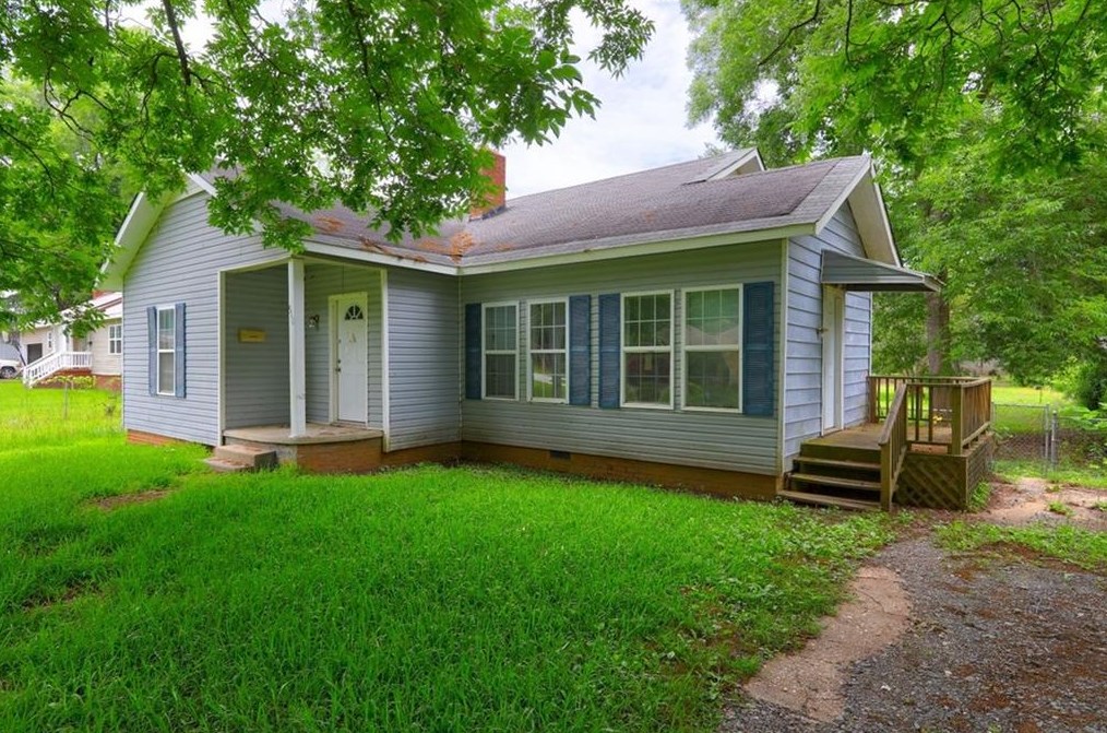 510 Indianola Dr, Manchester, GA 31816