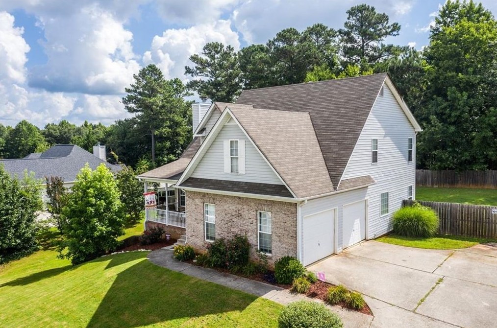42 Oak Leaf Dr, Dallas, GA 30157-6973