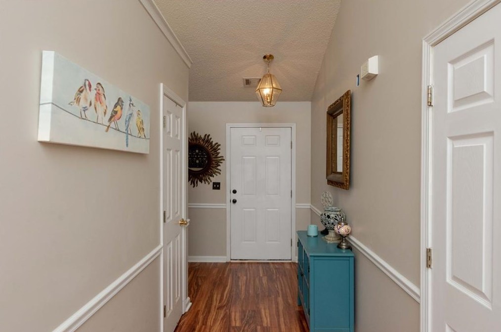 2729 Fairwillow Ln, Grayson, GA 30017