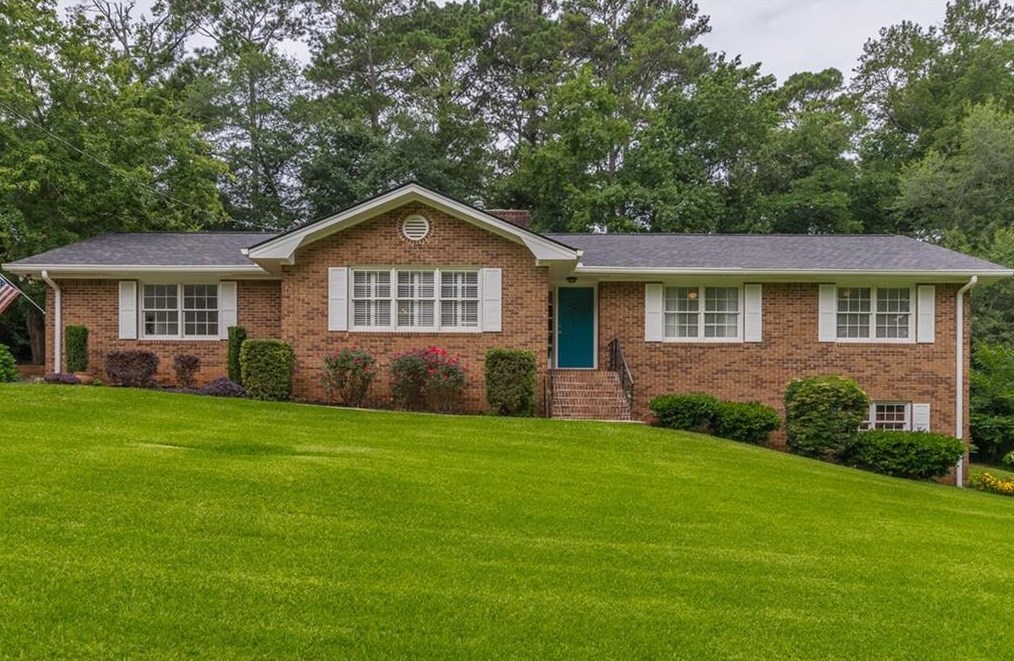 1274 White Oak Se, Conyers, GA 30013