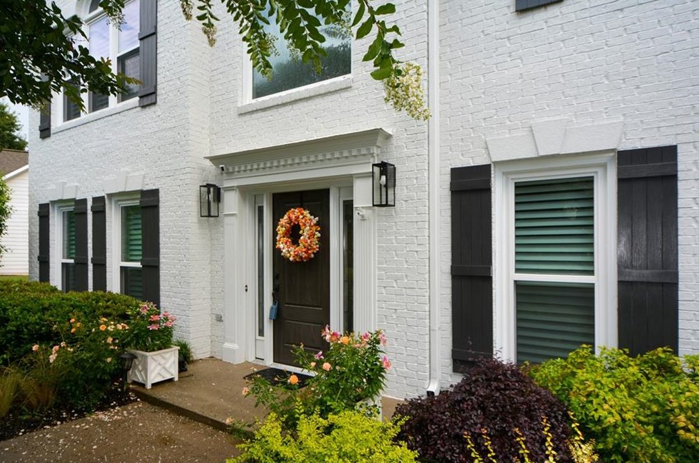 1030 Mayfield Manor Dr, Alpharetta, GA 30009-3198