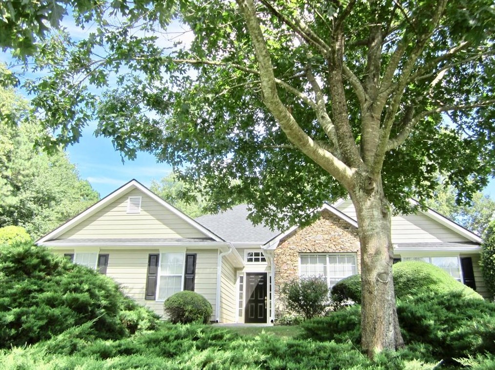 1747 Hamilton Dam Trl, Dacula, GA 30019-1160