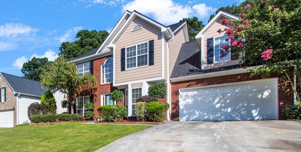 570 Sterling Pointe Ct, Lawrenceville GA  30043-7401 exterior