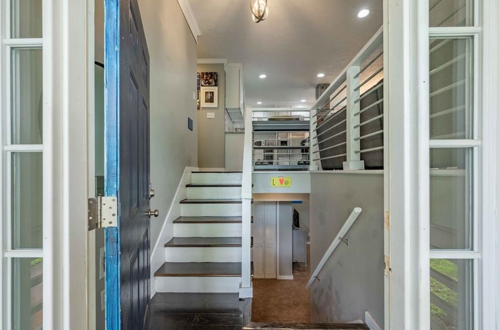 1477 Peachcrest Ct, Decatur GA  30032-3042 exterior