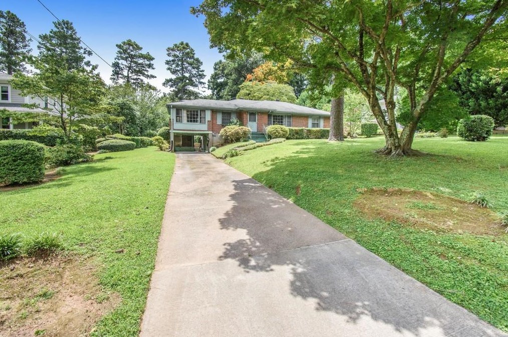 2115 Pinellas Trl, Decatur GA  30033-1930 exterior