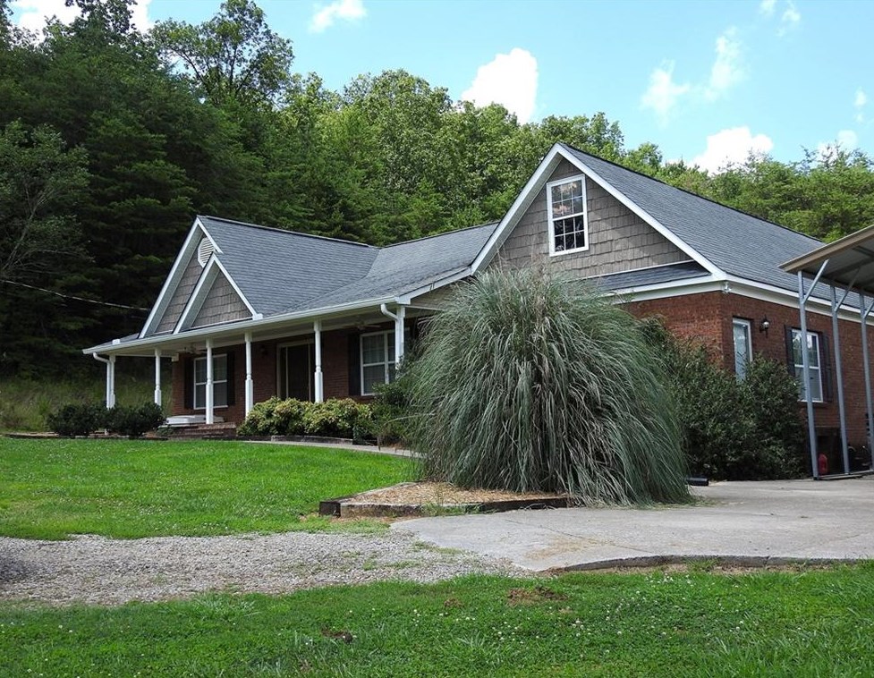 295 Nally Rd, Rydal, GA 30171
